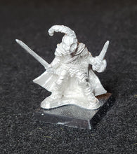 Load image into Gallery viewer, 50-0019: Elite Armored Elf, with Two Swords