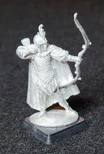 Load image into Gallery viewer, 50-9054: Heavily Armored Elf Archer, Owl Pattern, Cloaked