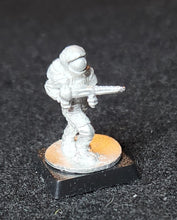 Load image into Gallery viewer, 59-1901: Galactic Grenadier with Megawatt Laser, Advancing