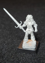 Load image into Gallery viewer, 50-0077: Elf Adventurer with Sword, on Foot