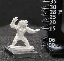 Load image into Gallery viewer, 53-0865: Kappa, Attacking, Left Arm Forward