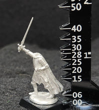 Load image into Gallery viewer, 50-0058:  Elf High Lord, On Foot