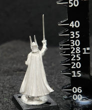 Load image into Gallery viewer, 50-0058:  Elf High Lord, On Foot