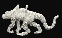 Load image into Gallery viewer, 48-0687: Lizard Mount, Heavy Scales, Advancing Left