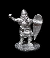 Load image into Gallery viewer, 52-1657: Northman Raider with Open Hand and Kite Shield