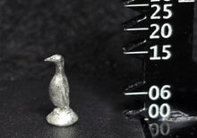 Load image into Gallery viewer, 48-0041: Penguin