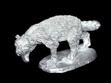 Load image into Gallery viewer, 48-0106: Megalictis, Right Front Foot Raised