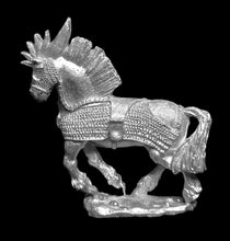Load image into Gallery viewer, 48-0236: Chariot Horse, Armored, Winged Helm, Mouth Closed