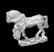 Load image into Gallery viewer, 48-0393: Horse, Armored, Chainmail Hood