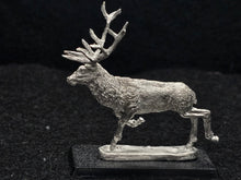 Load image into Gallery viewer, 48-0635:  Great Stag, Right Leg Raised