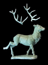 Load image into Gallery viewer, 48-0636:  Great Stag, Right Leg Forward