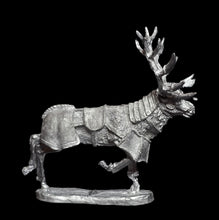 Load image into Gallery viewer, 48-0637: Great Stag, Armored, Right Leg Raised