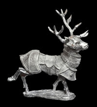Load image into Gallery viewer, 48-0638: Great Stag, Armored, Right Leg Forward