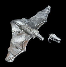 Load image into Gallery viewer, 48-0774: Mechanical Pteradactyl with Harness