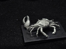 Load image into Gallery viewer, 48-0862: Titanic Crab