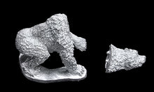 Load image into Gallery viewer, 48-0876: Titanic Bear, Left Claw Raised