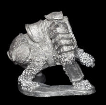 Load image into Gallery viewer, 48-0878: Titanic Bear, Plate Armor, LF Raised, Open Mouth
