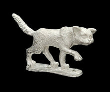 Load image into Gallery viewer, 48-0893: Giant Kitten, Looking Right