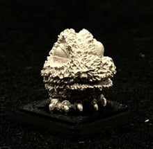 Load image into Gallery viewer, 48-0962: Wooly, Closed Mouth