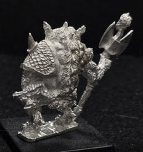 Load image into Gallery viewer, 49-0284:  Beastial Titan with Axe and Victim