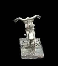 Load image into Gallery viewer, 49-6598: Motorcycle
