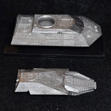 Load image into Gallery viewer, 49-6723: Anti-Gravity Tank with Neutron Cannon