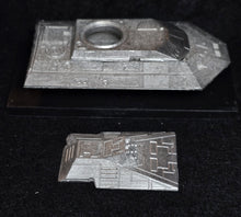 Load image into Gallery viewer, 49-6725: Anti-Gravity Tank with Missile Launcher Battery