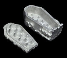 Load image into Gallery viewer, 49-9431: Spiked Coffin