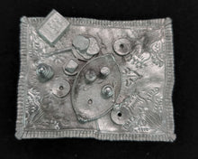 Load image into Gallery viewer, 49-9999: Large Blanket with Serving Tools