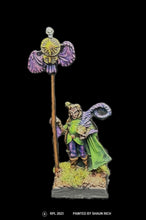 Load image into Gallery viewer, 50-0045: Elf Standard Bearer, Helmet Removed (Chariot Command)