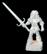 Load image into Gallery viewer, 50-0077: Elf Adventurer with Sword, on Foot