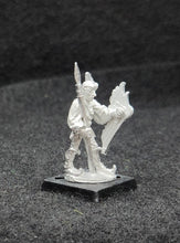 Load image into Gallery viewer, 50-0081:  Elf Adventurer with Spear