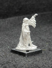 Load image into Gallery viewer, 50-0094:  Elf Sorcerer, Casting Spell