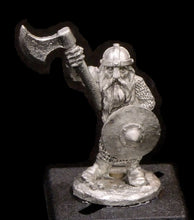 Load image into Gallery viewer, 50-0111: Dwarf Axeman in Chainmail, Small Round Shield