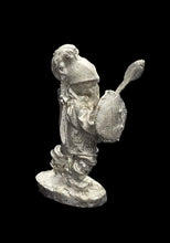 Load image into Gallery viewer, 50-0127: Dwarf Spearman, Advancing