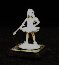 Load image into Gallery viewer, 50-0573: Changeling Infantry III, Weapon Lowered at Right