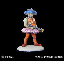 Load image into Gallery viewer, 50-0576: Changeling Infantry VI, Weapon At Ready Facing Right, Pigtails