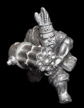 Load image into Gallery viewer, 50-0868: Giant Ogre Mercenary with Volley Gun, Kneeling