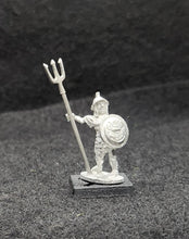 Load image into Gallery viewer, 50-0905: Atlantean Warrior in Reserve, with Shield, Crested Helm