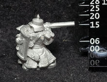 Load image into Gallery viewer, 50-2401: Dwarf Spearman, Attacking