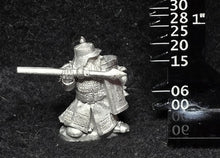 Load image into Gallery viewer, 50-2401: Dwarf Spearman, Attacking