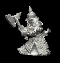 Load image into Gallery viewer, 50-2494: Dwarf Hero with Great Axe, Heavy Armor