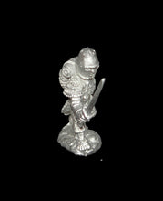Load image into Gallery viewer, 50-2959: Gnome Adventurer with Sword and Full Helm