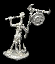 Load image into Gallery viewer, 50-6513: Reptiliad Musician with Gong