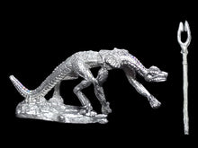 Load image into Gallery viewer, 50-6521: Reptiliad Warrior, Unarmored, Two Handed Weapon, 1st Rank