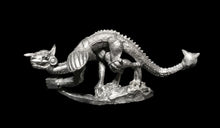 Load image into Gallery viewer, 50-6557: Reptiliad Berserker Lurking