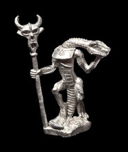 Load image into Gallery viewer, 50-6594: Reptiliad Shaman with Staff