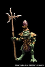 Load image into Gallery viewer, 50-6811: Tenoch Halberdier In Reserve, Armored Shoulders, Feathered Plume