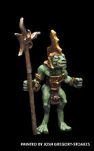 Load image into Gallery viewer, 50-6834: Tenoch Palace Guard In Reserve, Unarmored Shoulders, Crested Helmet