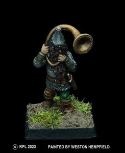 50-9276:  Dwarf Musician with Horn